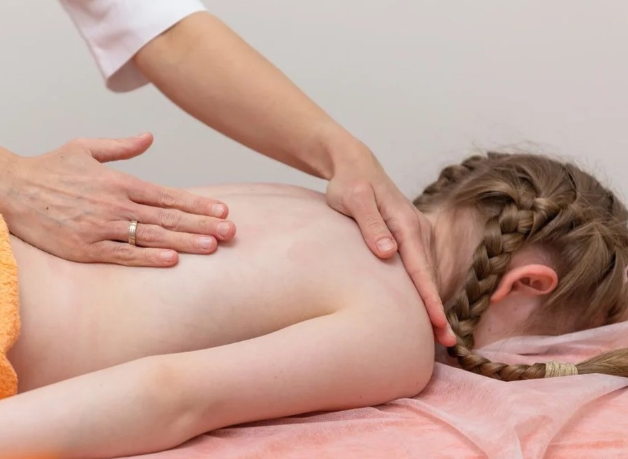 Детский лечебный медицинский массаж – особенности процедуры, показания